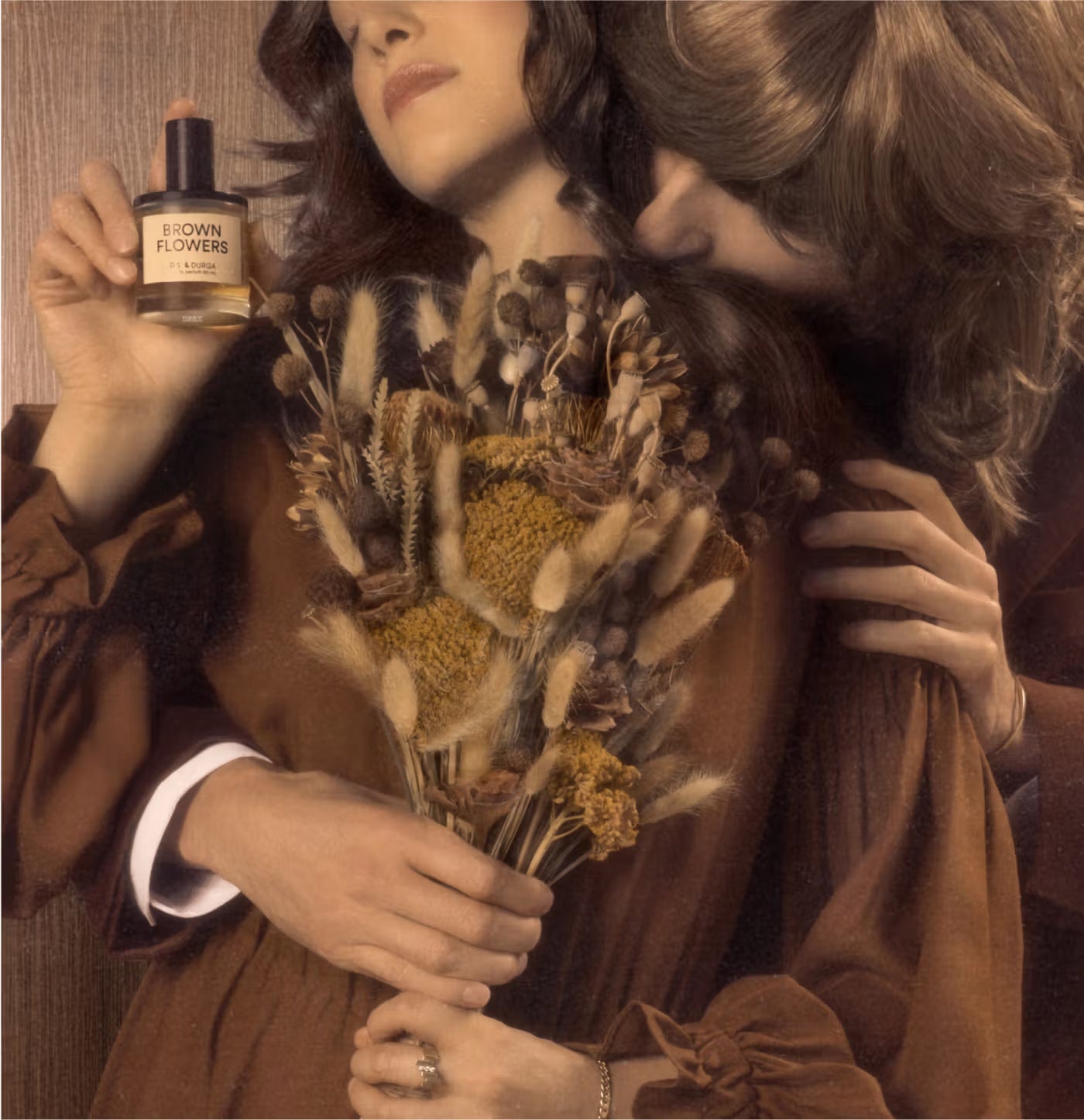 DS & DURGA - BROWN FLOWERS