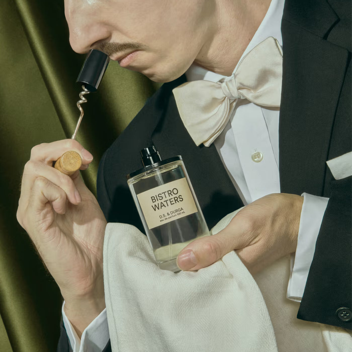 DS & DURGA - BISTRO WATERS