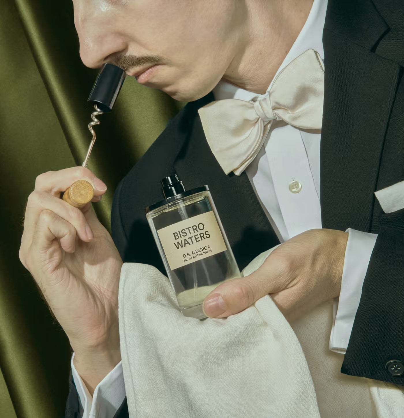 DS & DURGA - BISTRO WATERS